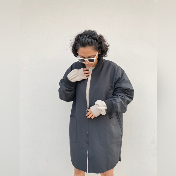 UNISEX Drop Shoulder Dual Pocket Black Overcoat - Picture 11 of 11